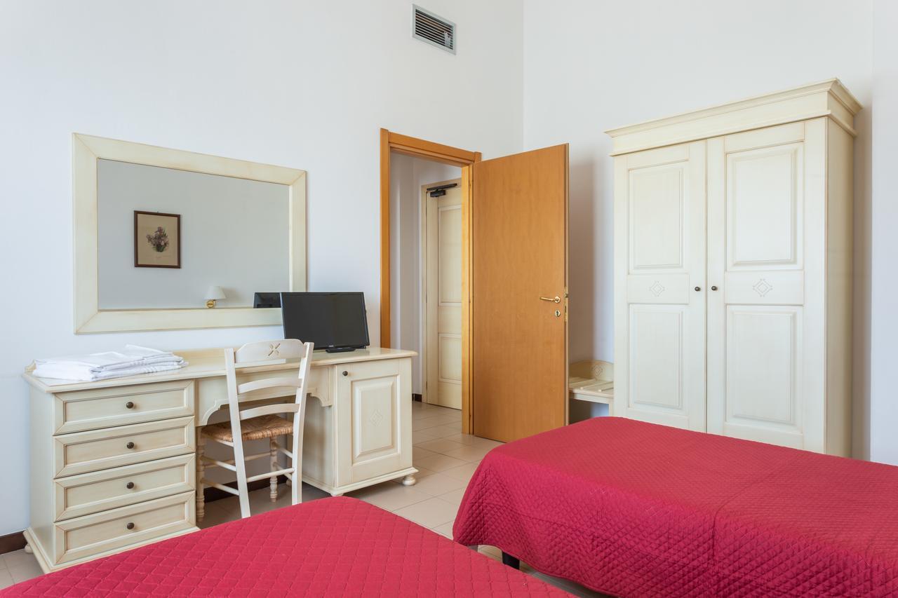 Rodia Inn Oristano Zewnętrze zdjęcie